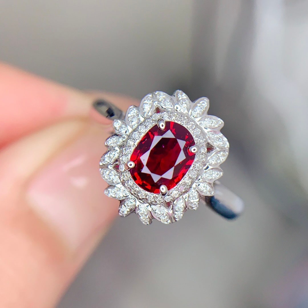 14k Gold 0.82 Ct Natural Ruby & Diamond Ring - 3