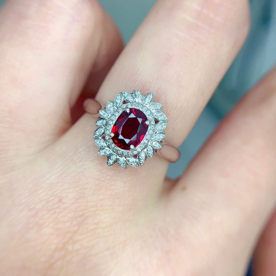 14k Gold 0.82 Ct Natural Ruby & Diamond Ring - 4