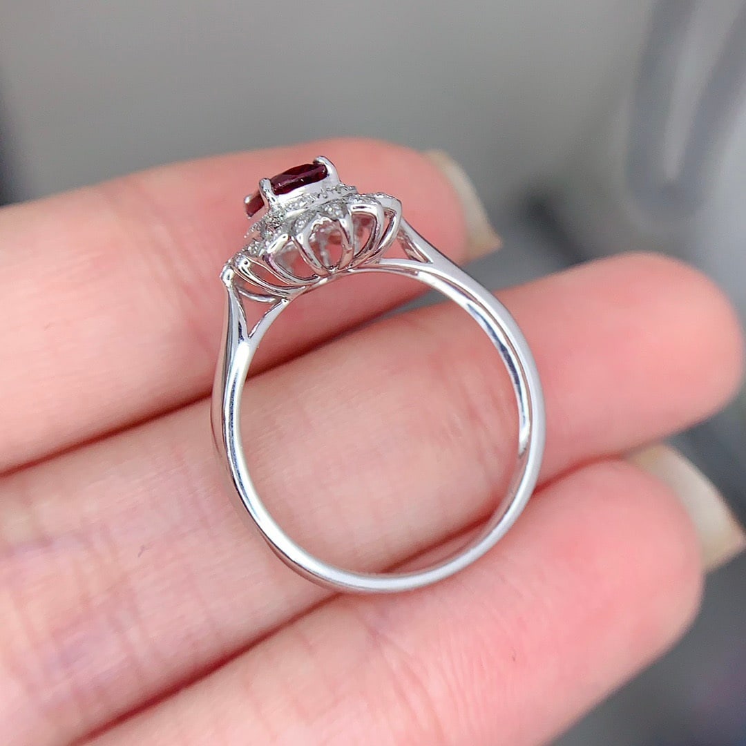 14k Gold 0.82 Ct Natural Ruby & Diamond Ring - 6