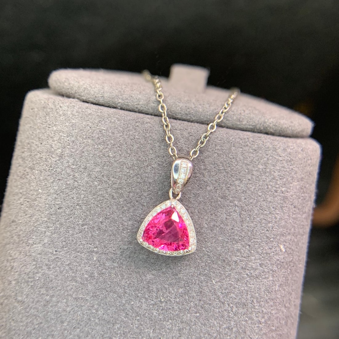 14k Gold 0.95 Ct Natural Spinel & Diamond Pendant( Without Chain ) - 2
