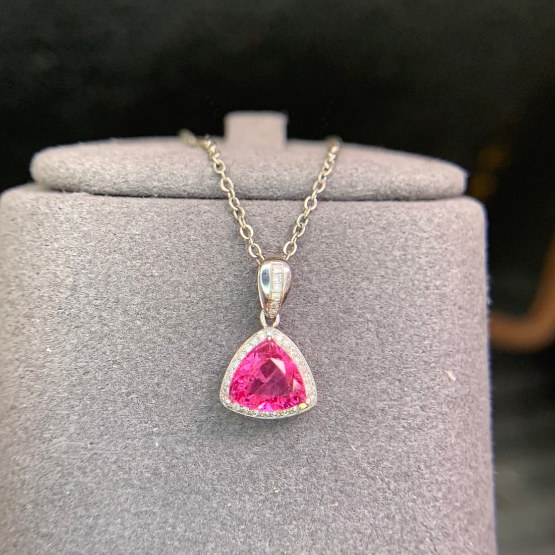 14k Gold 0.95 Ct Natural Spinel & Diamond Pendant( Without Chain ) - 4