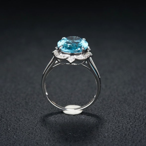 14k Gold 4.8 Ct Natural Aquamarine & Diamond Ring - 6