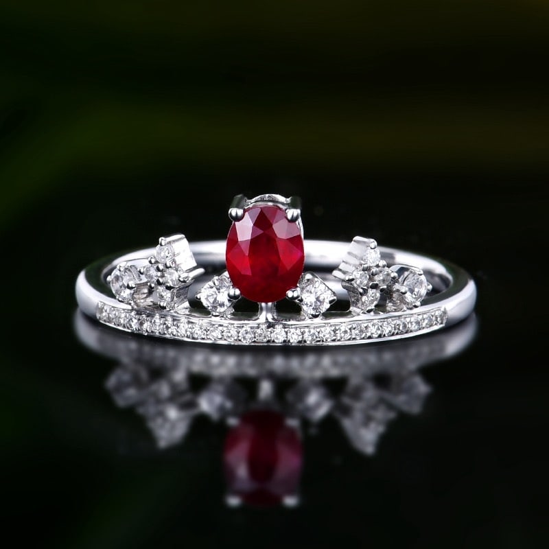 14k Gold 0.54 Ctw Natural Ruby & Diamond Ring: Ref:231152250 // gold content:14k gold // ring size:7. 25us // // main gemstone:ruby // shape:oval // carat weight:0. 44ct // color:red // treatment:natural // // adjacent gemstone 2 : diamond //