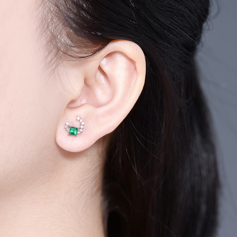 14k Gold 0.87 Ctw Natural Emerald & Diamond Earrings - 5