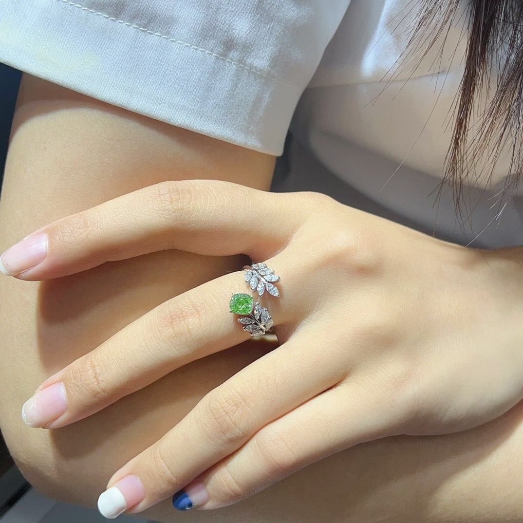 14k Gold 1.80 Ctw Natural Green Diamond & Diamond Ring - 2