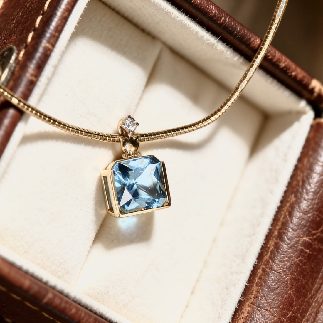 14k Gold 3.41 Ct Natural Aquamarine & Diamond Pendant( Without Chain ) - 2
