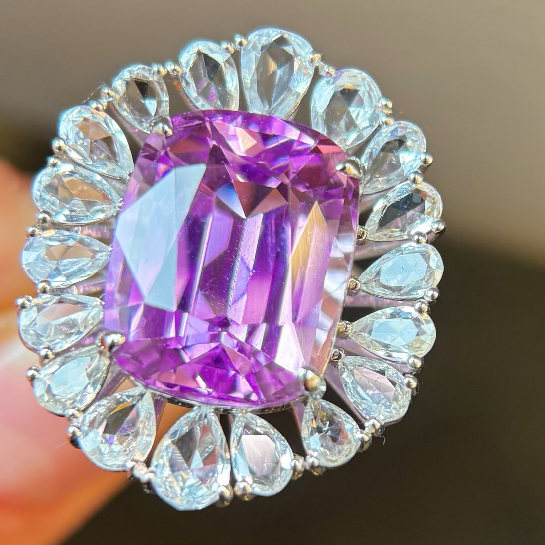 14k Gold 20.03 Ctw Natural Kunzite & Sapphire Ring - 2