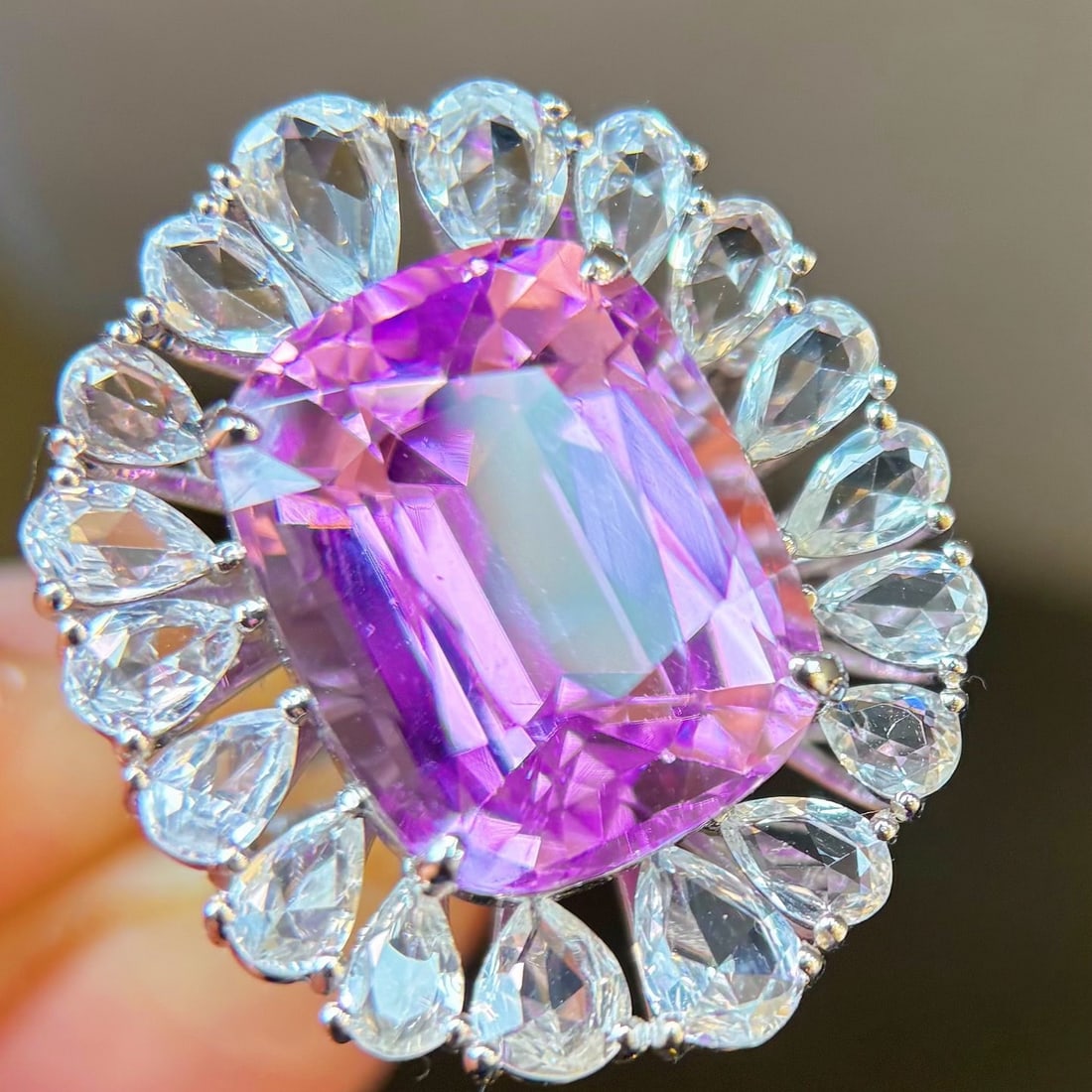 14k Gold 20.03 Ctw Natural Kunzite & Sapphire Ring - 4