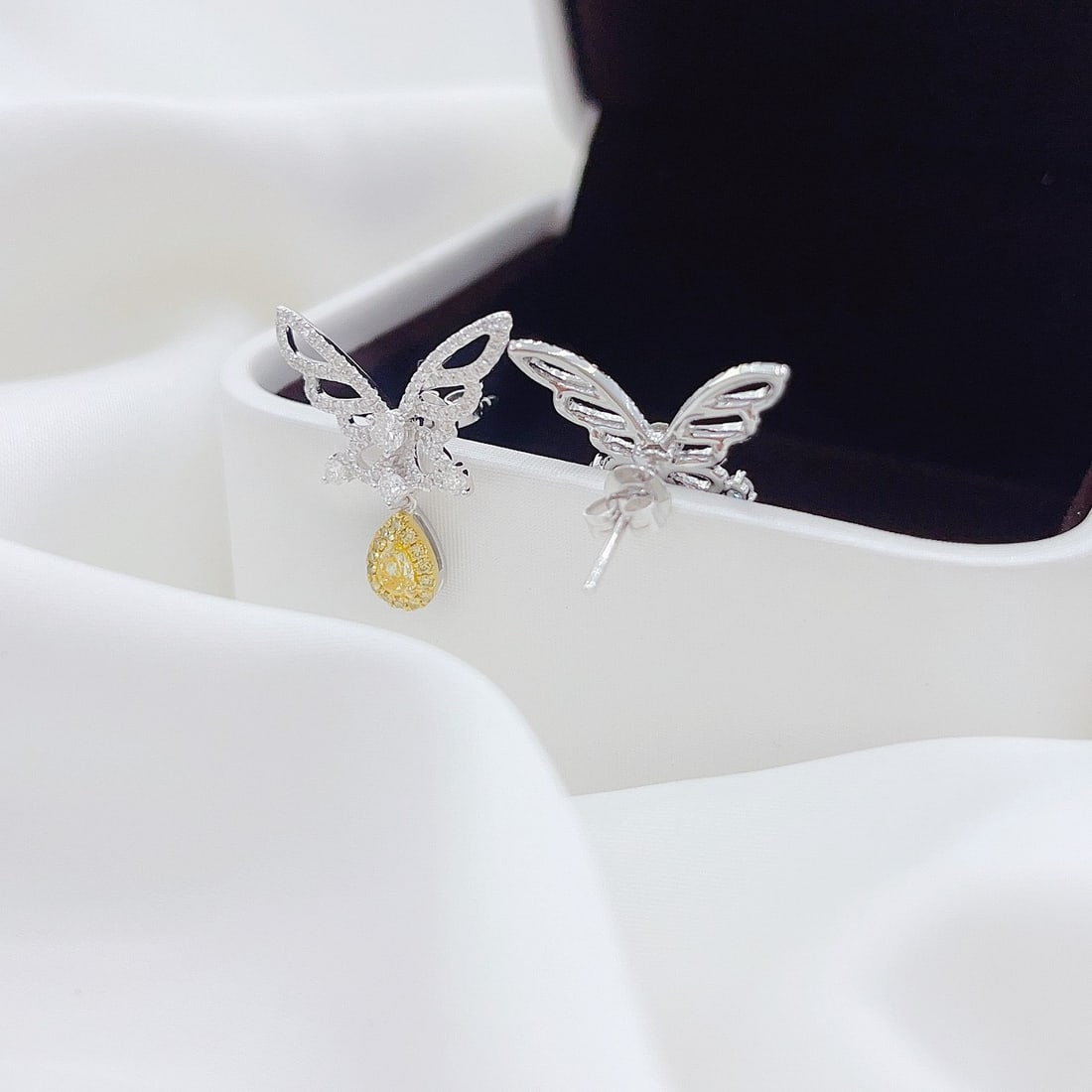 14k Gold 1.06 Ctw Natural Yellow Diamond & Diamond Earrings - 3