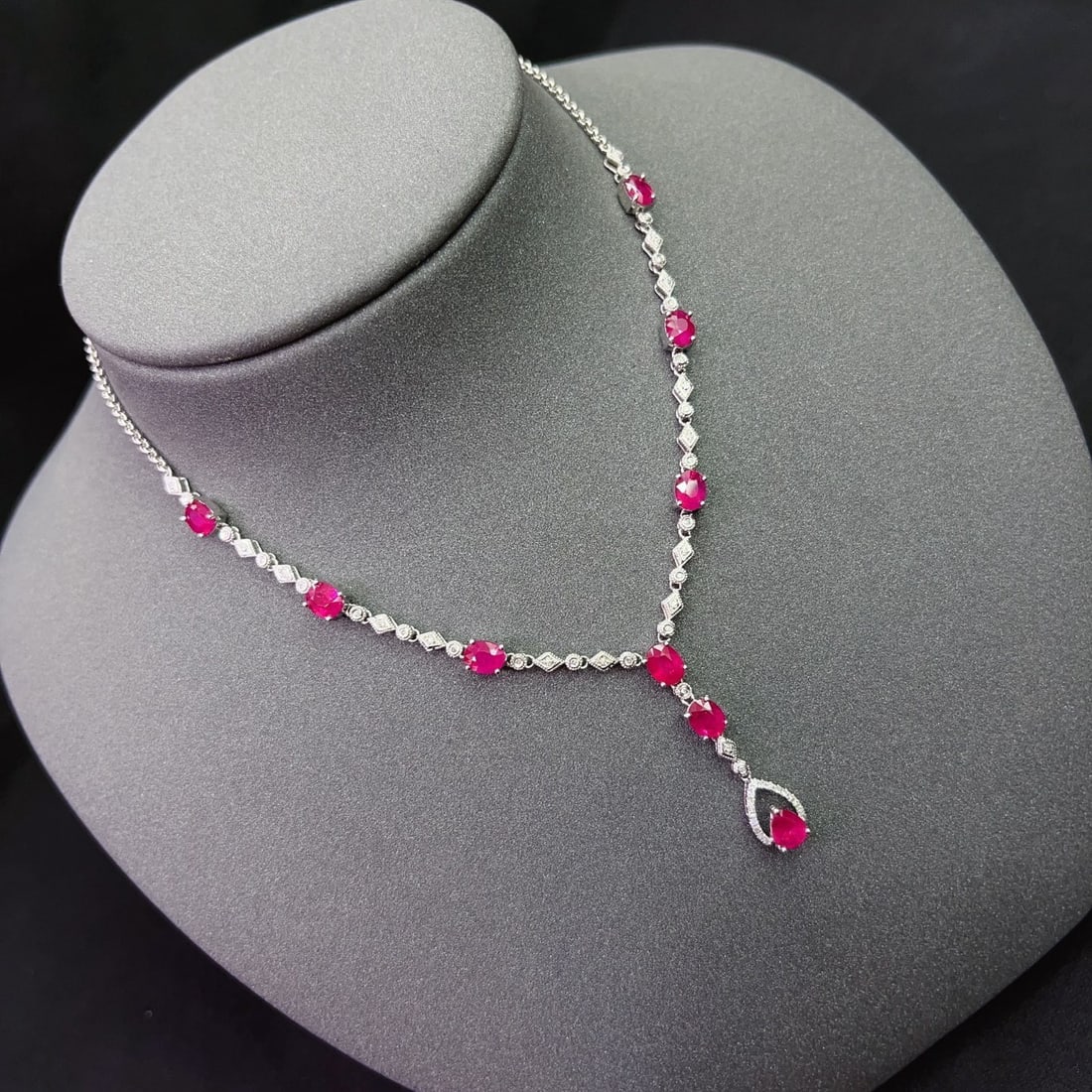 14k Gold 3.80 Ct Natural Ruby & Diamond Necklace - 5