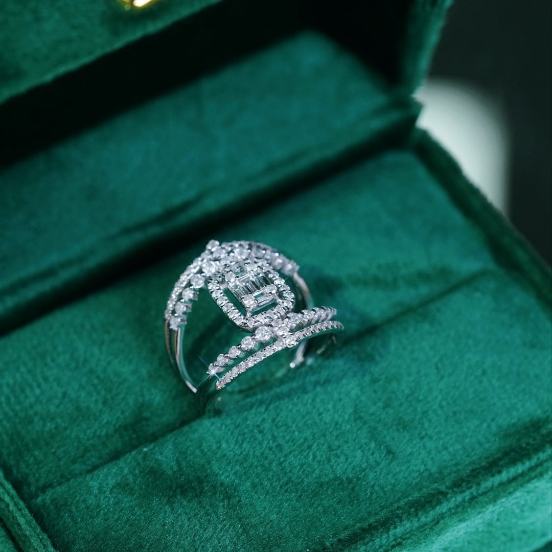 14k Gold 0.85 Ct Natural H Diamond Ring - 7