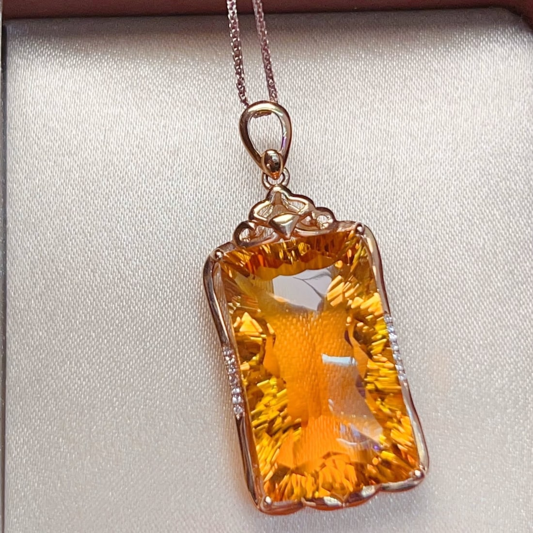 14k Gold 23.19 Ctw Natural Citrine & Diamond Pendant( Without Chain ) - 2