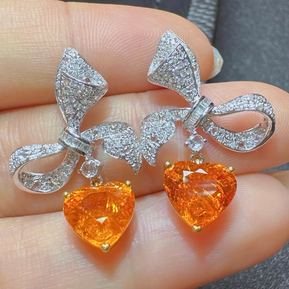 14k Gold 5.78 Ctw Natural Spessartine & Diamond Earrings: Ref:231152392 // gold content:14k gold // main gemstone:spessartine // shape:heart // carat weight:5. 18ct // color:orange // treatment:natural // // adjacent gemstone 2 : diamond // shape:multiple