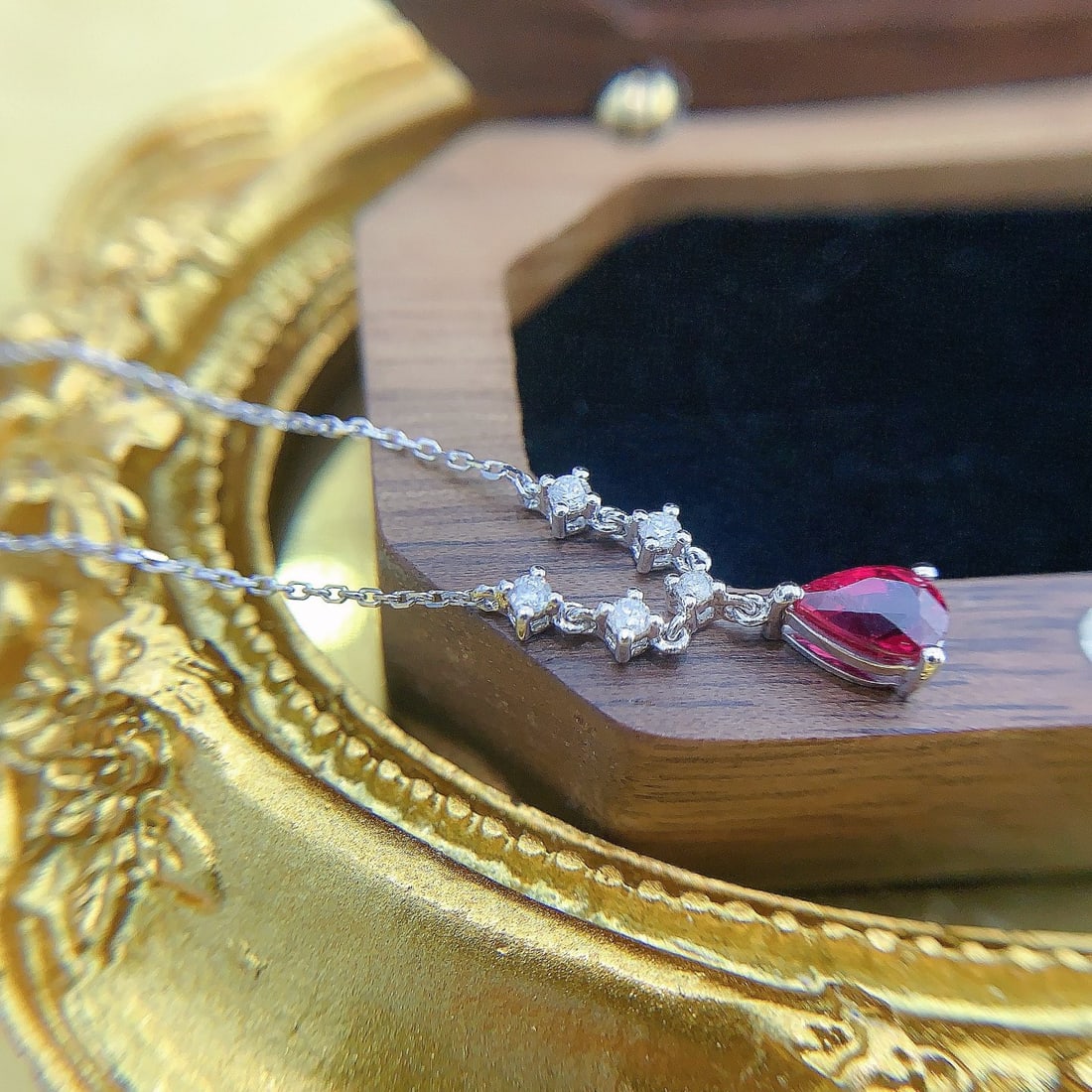 14k Gold 0.69 Ctw Natural Ruby & Diamond Necklace - 4