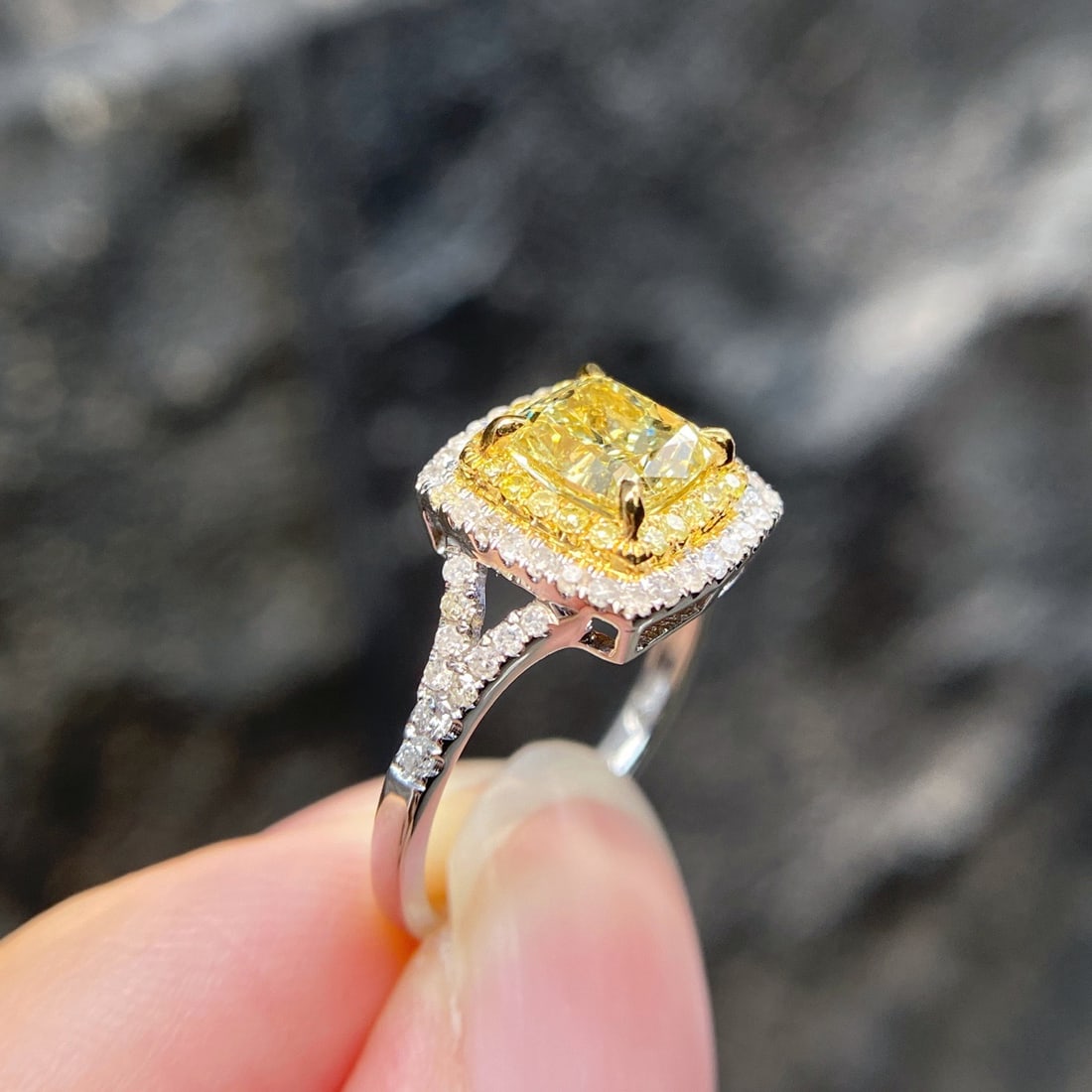 14k Gold 1.53 Ctw Natural Yellow Diamond & Diamond Ring - 3