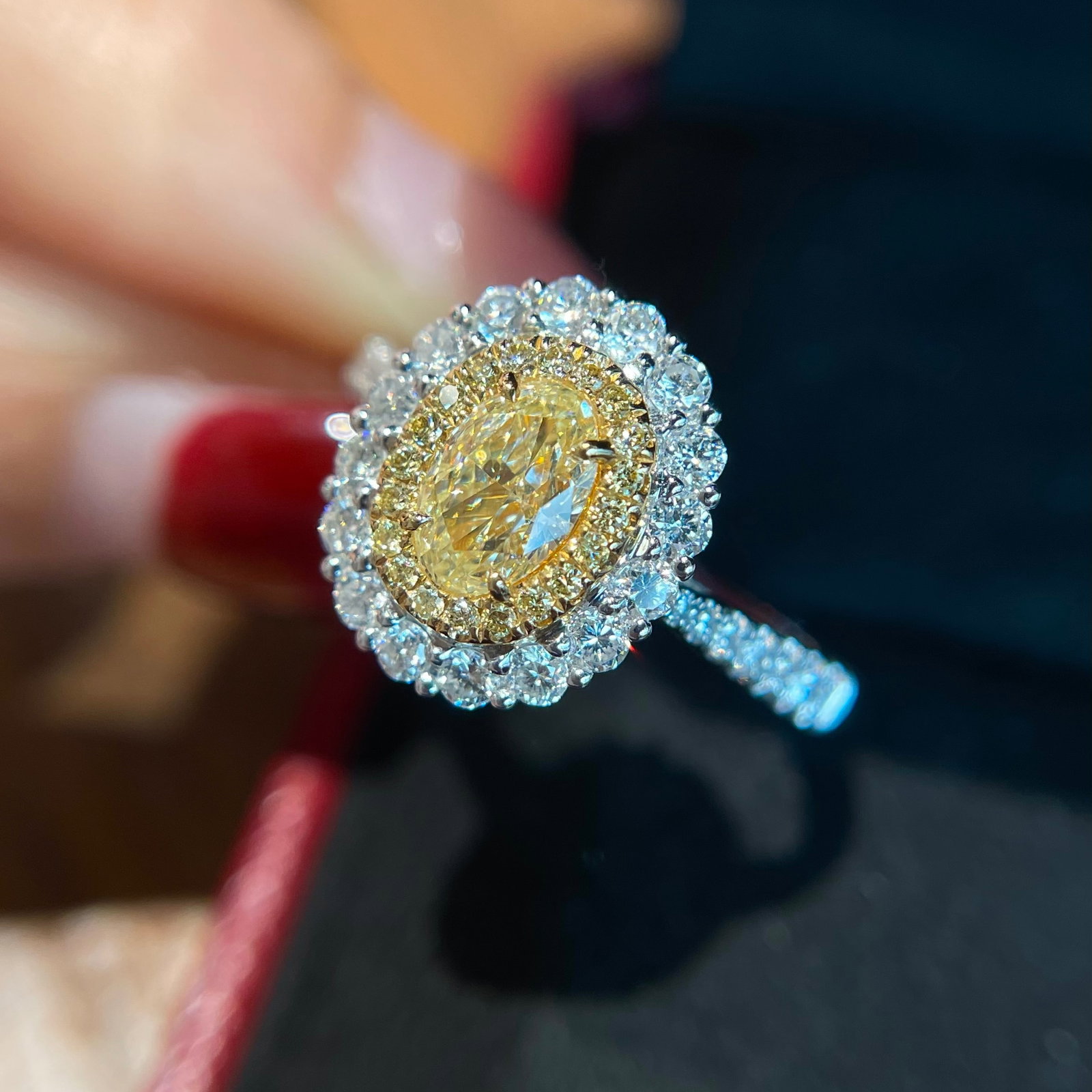 14k Gold 1.05 Ctw Natural Yellow Diamond & Diamond Ring - 3