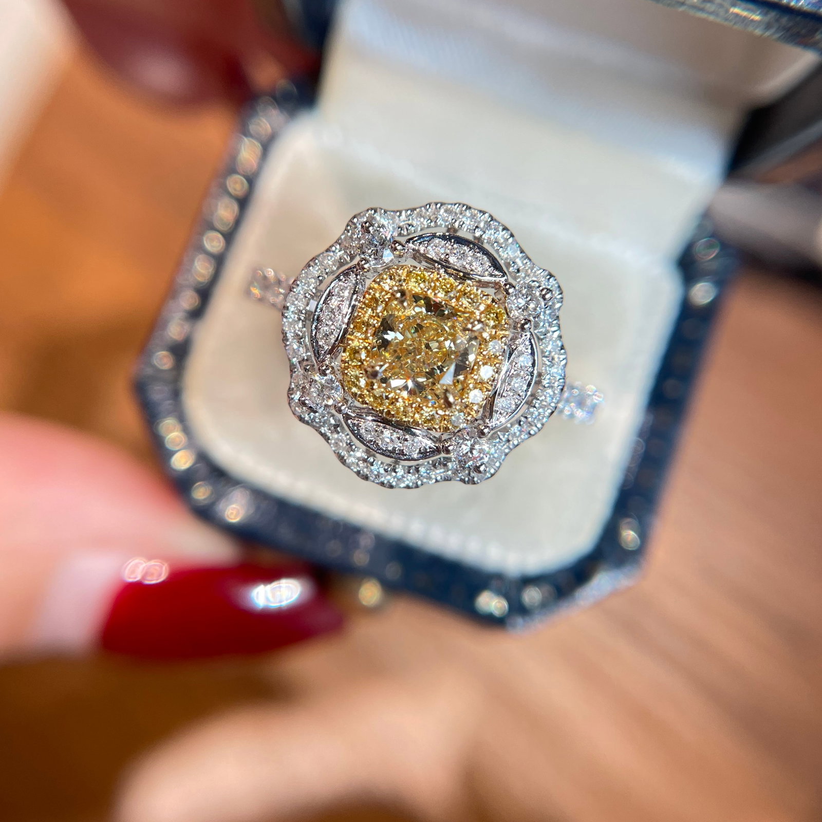 14k Gold 1.01 Ctw Natural Yellow Diamond & Diamond Ring - 2