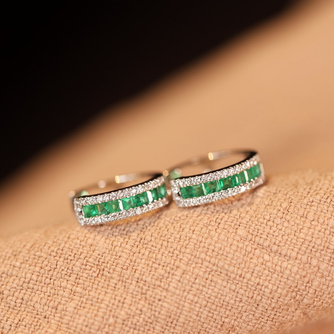 14k Gold 0.7 Ctw Natural Emerald & Diamond Earrings - 2