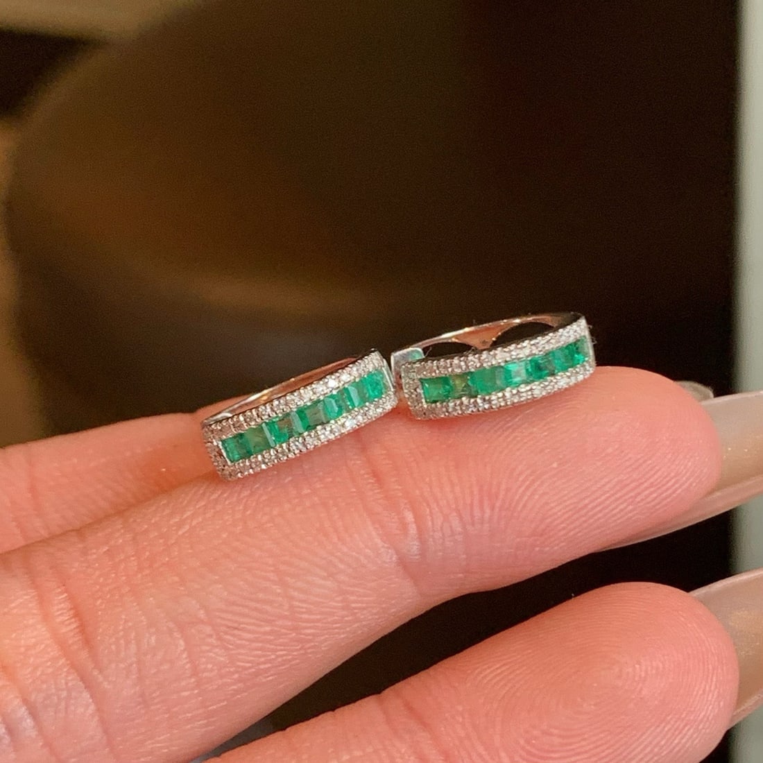 14k Gold 0.7 Ctw Natural Emerald & Diamond Earrings - 7