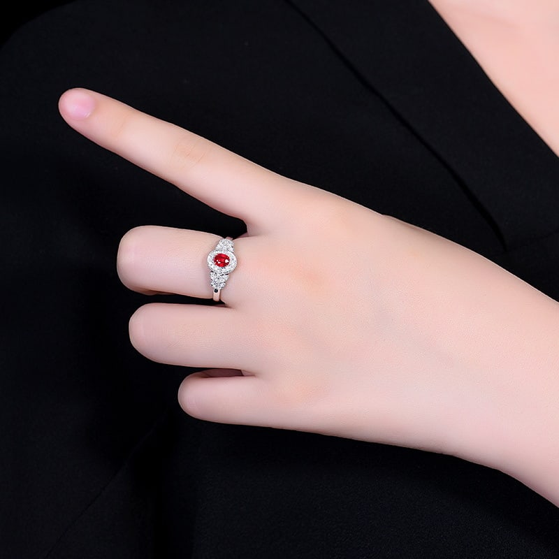 14k Gold 0.55 Ctw Natural Ruby & Diamond Ring - 5