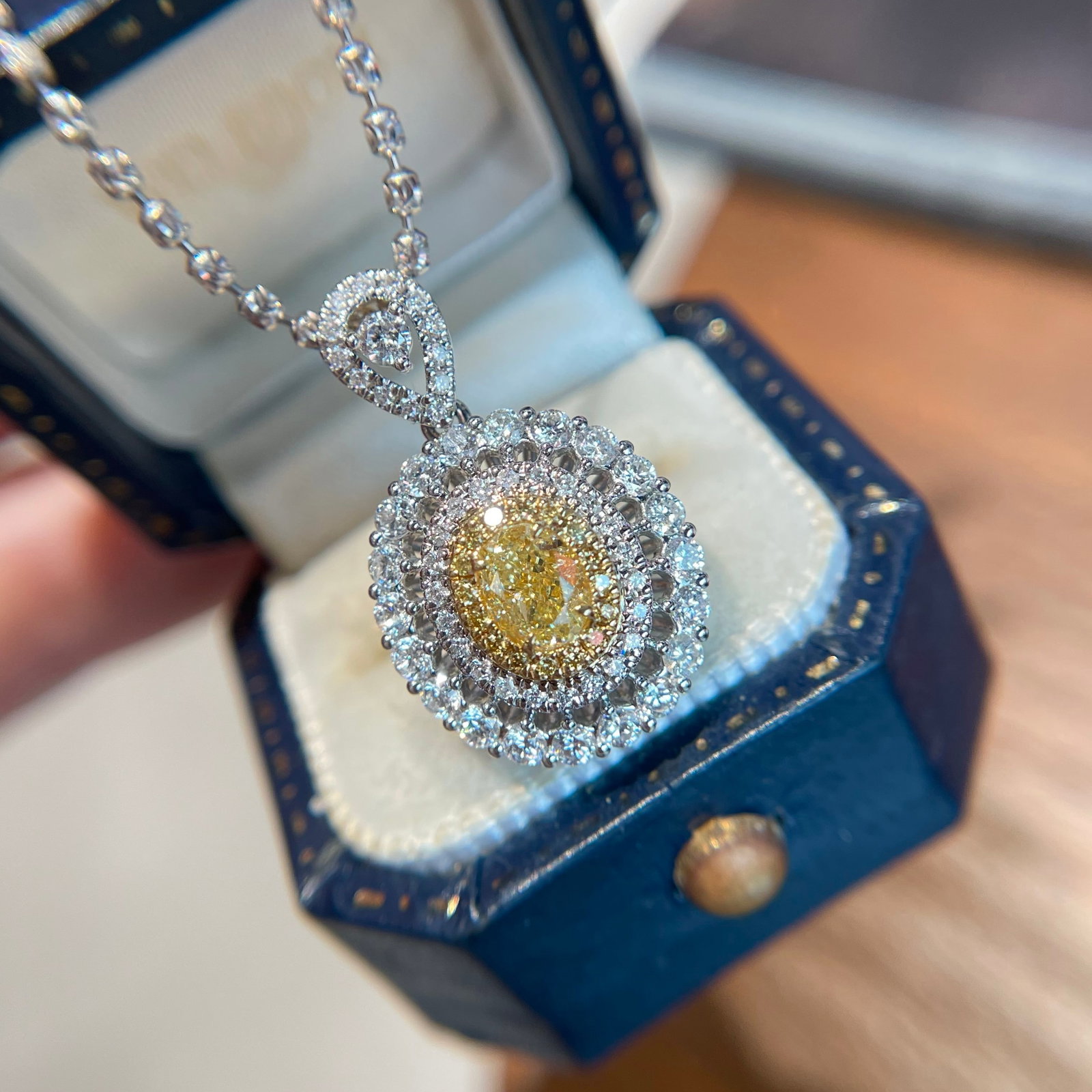 14k Gold 1.24 Ctw Natural Yellow Diamond & Diamond Pendant( Without Chain ) - 3