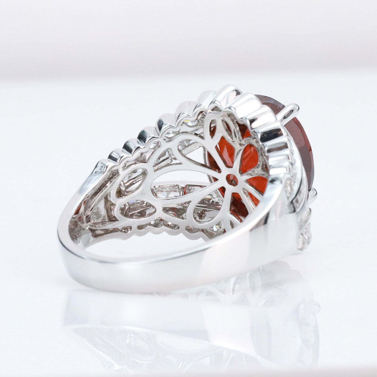 14k Gold 7.12 Ct Natural Spessartine & Diamond Ring - 4