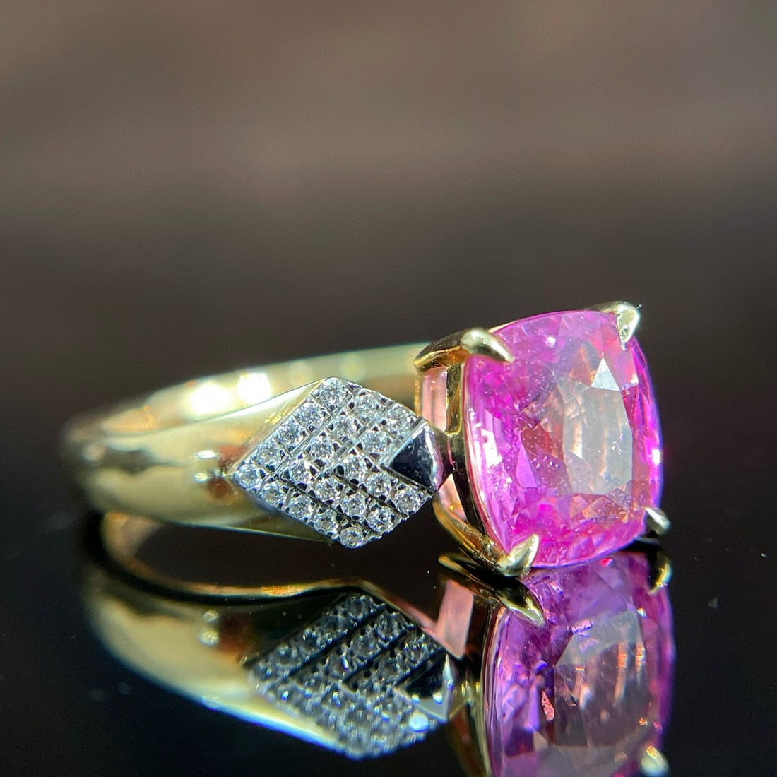 14k Gold 2.0 Ct Natural Sapphire & Diamond Ring - 2