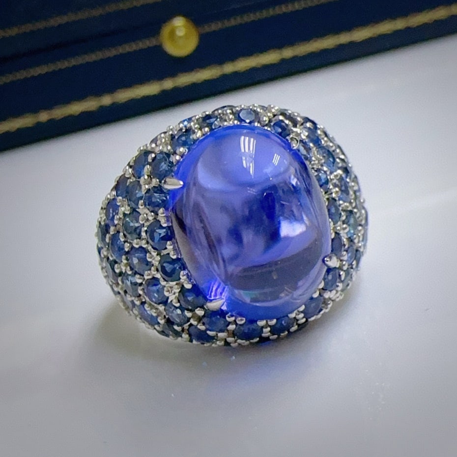 14k Gold 13.99 Ctw Natural Sapphire & Diamond Ring: Ref:230989015 // gold content:14k gold // ring size:7. 25us // // main gemstone:sapphire // shape:oval // carat weight:9. 99ct // color:blue // treatment:natural // cut grade:g // // adjacent gemstone