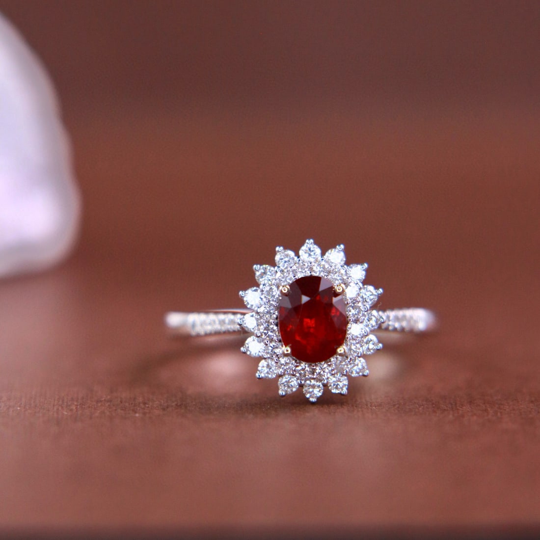 14k Gold 1.30 Ctw Natural Ruby & Diamond Ring: Ref:230989021 // gold content:14k gold // main gemstone:ruby // shape:oval // carat weight:0. 95ct // clarity grade:vs-si // color:red // treatment:natural // cut grade:g // // adjacent gemstone 2 :