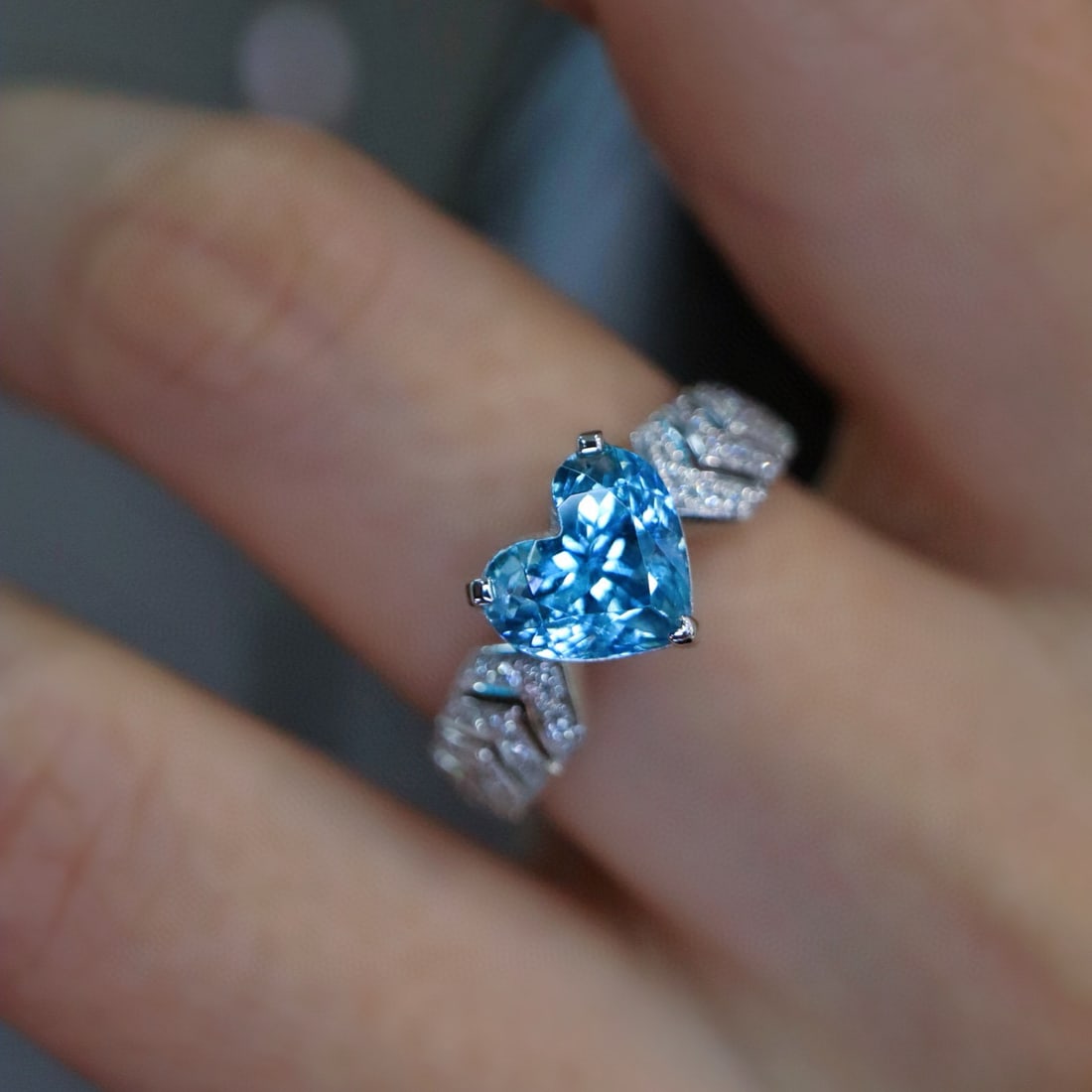 14k Gold 1.93 Ctw Natural Aquamarine & Diamond Ring - 3
