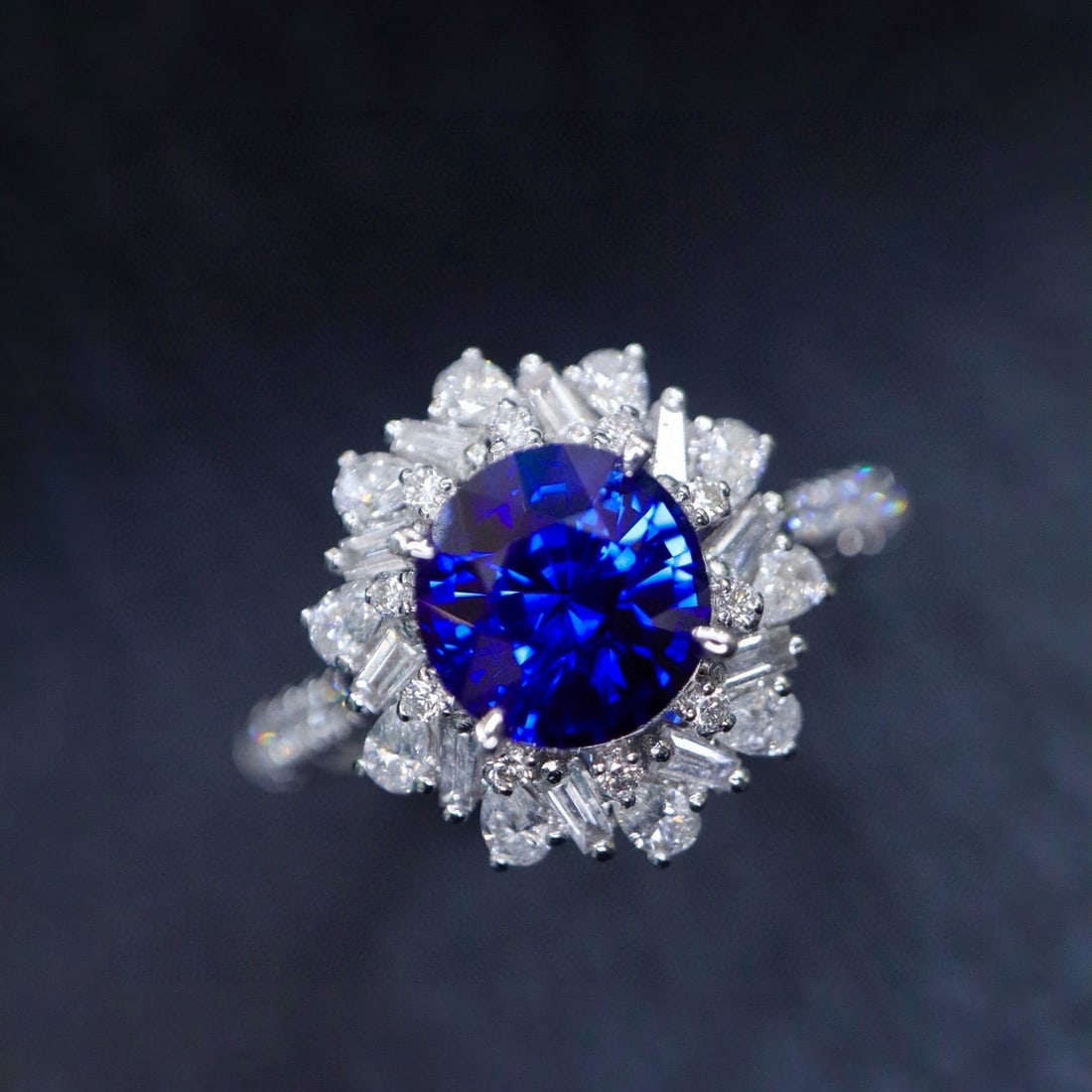 14k Gold 2.76 Ctw Natural Sapphire & Diamond Ring: Ref:230989034 // gold content:14k gold // ring size:7. 25us // // main gemstone:sapphire // shape:round // carat weight:2. 1ct // color:blue // treatment:natural // cut grade:g // // adjacent gemstone