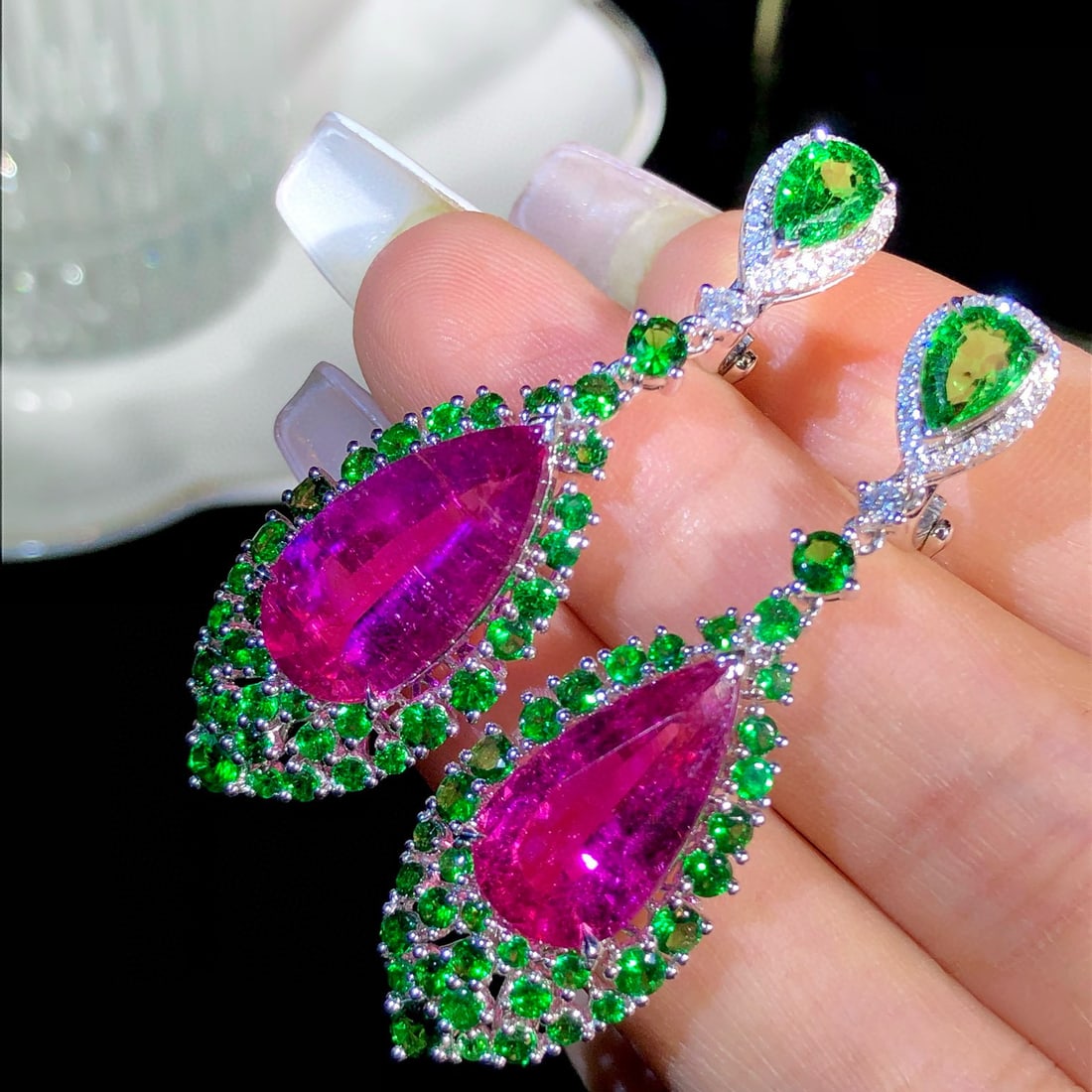 14k Gold 18.78 Ctw Natural Tourmaline & Tsavorite Earrings - 3