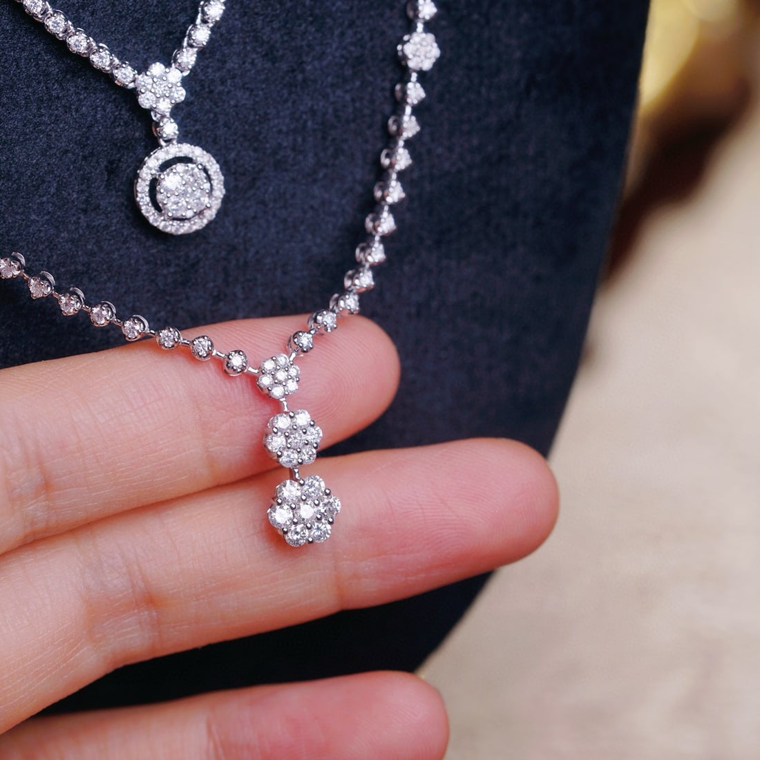 14k Gold 2.8 Ct Natural H Diamond Necklace - 2