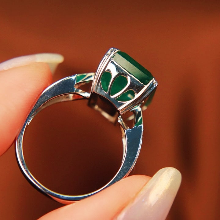 14k Gold 9.55 Ctw Natural Emerald & Diamond Ring - 4