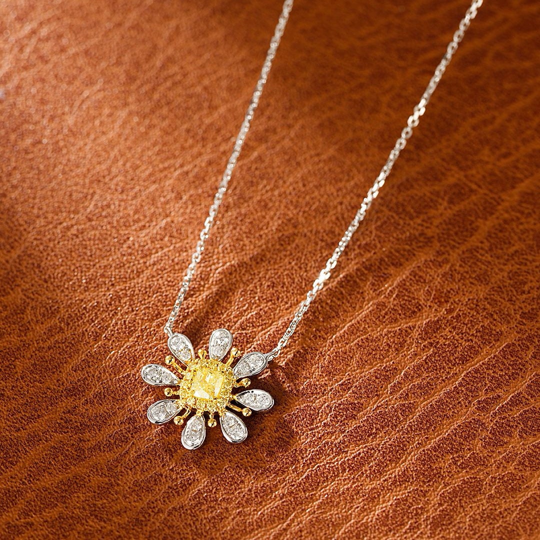 14k Gold 0.42 Ctw Natural Yellow Diamond & Diamond Pendant( Without Chain ) - 4