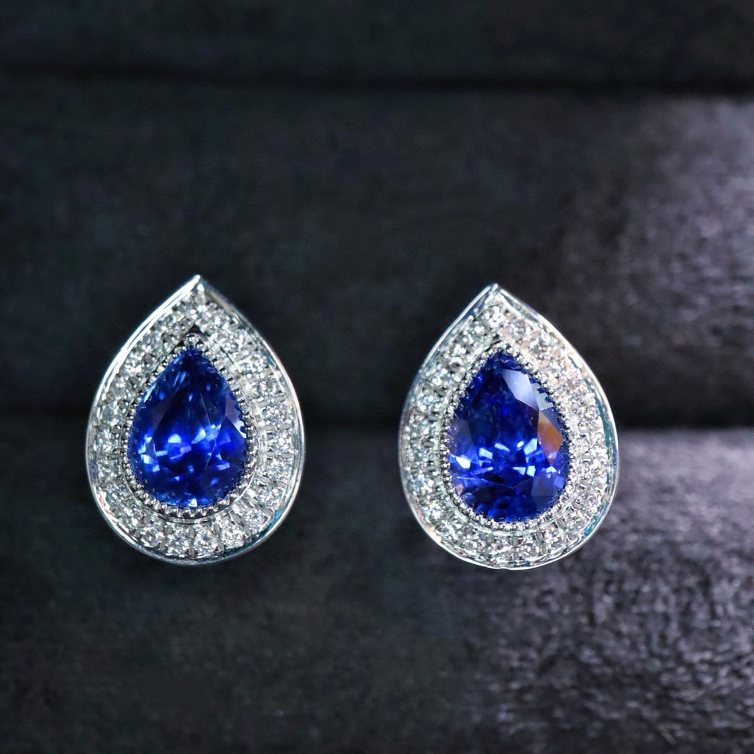 14k Gold 2.25 Ctw Natural Sapphire & Diamond Earrings - 6