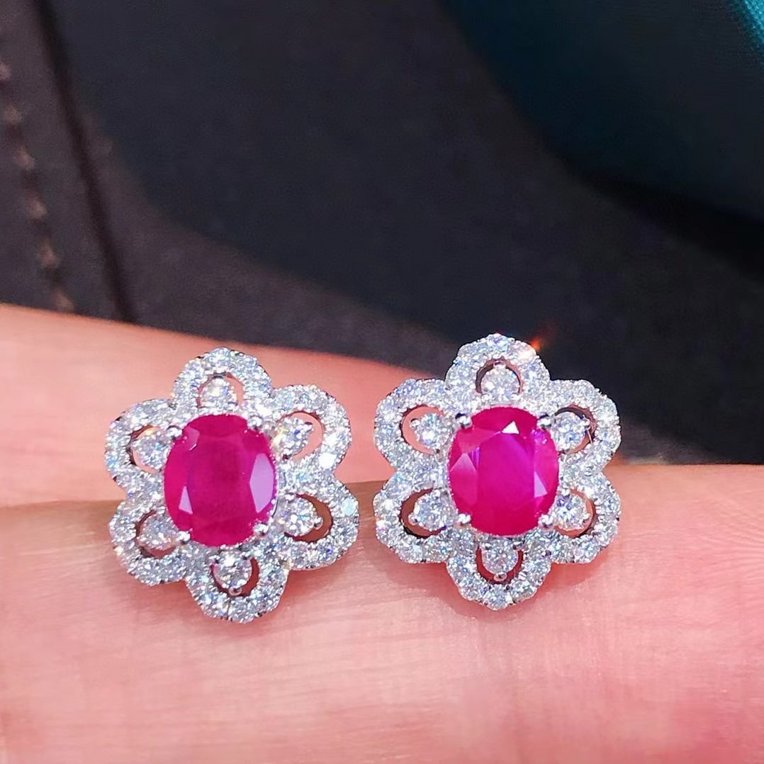 14k Gold 2.09 Ctw Natural Ruby & Diamond Earrings: Ref:230989086 // gold content:14k gold // main gemstone:ruby // shape:oval // carat weight:1. 48ct // color:red // treatment:natural // cut grade:g // // adjacent gemstone 2 : diamond // shape:round /