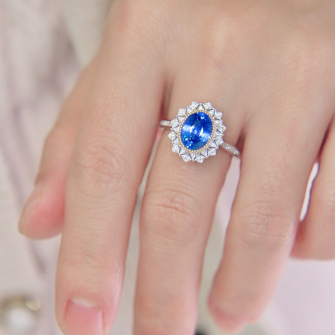 14k Gold 2.73 Ctw Natural Sapphire & Diamond Ring - 8
