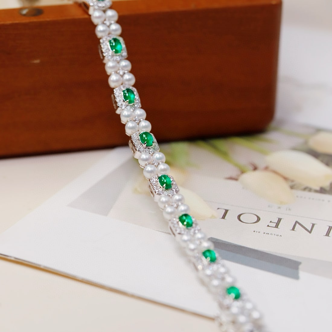 14k Gold 2.69 Ctw Natural Emerald & Diamond Bracelet - 4