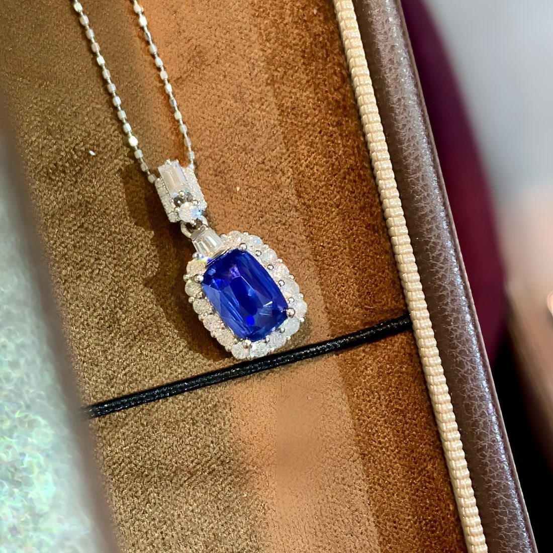 14k Gold 2.01 Ctw Natural Sapphire & Diamond Pendant( Without Chain ) - 4