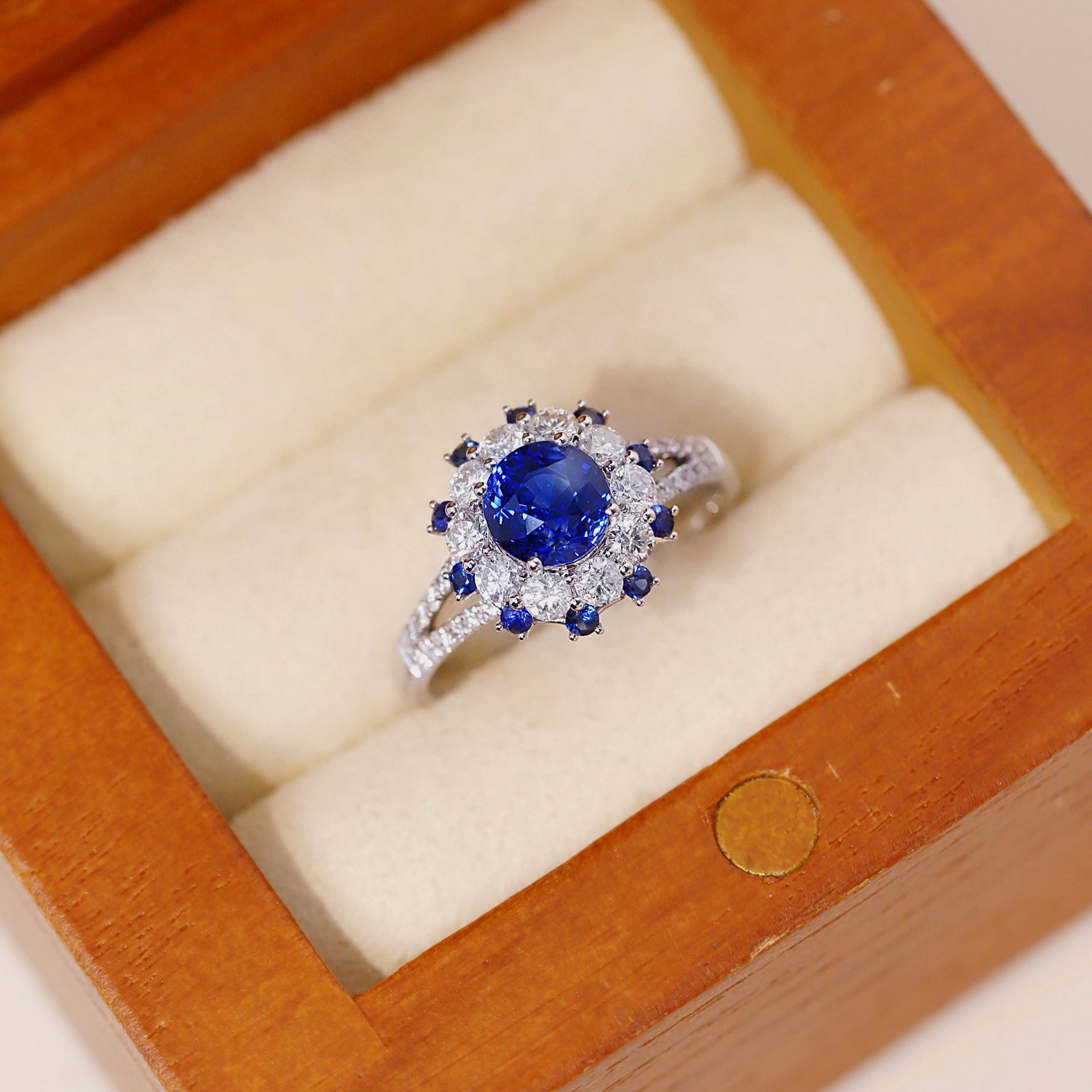 14k Gold 2.02 Ctw Natural Sapphire & Diamond Ring: Ref:230989132 // gold content:14k gold // ring size:7. 25us // // main gemstone:sapphire // shape:oval // carat weight:1. 42ct // color:blue // treatment:natural // cut grade:g // // adjacent