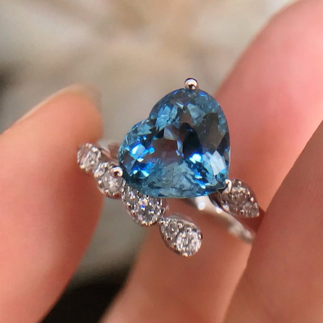 14k Gold 3.09 Ct Natural Aquamarine & Diamond Ring - 6