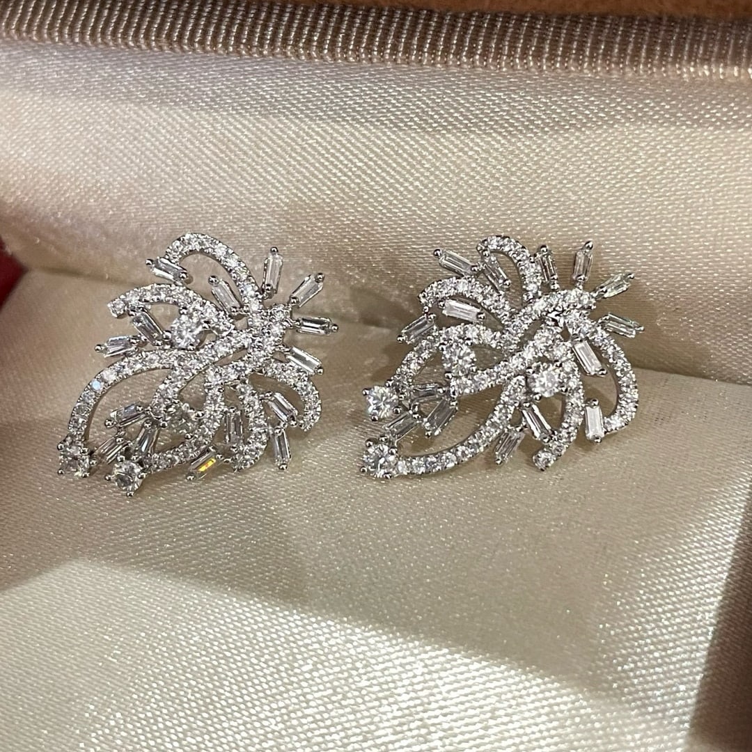 14k Gold 0.8 Ct Natural H Diamond Earrings - 2