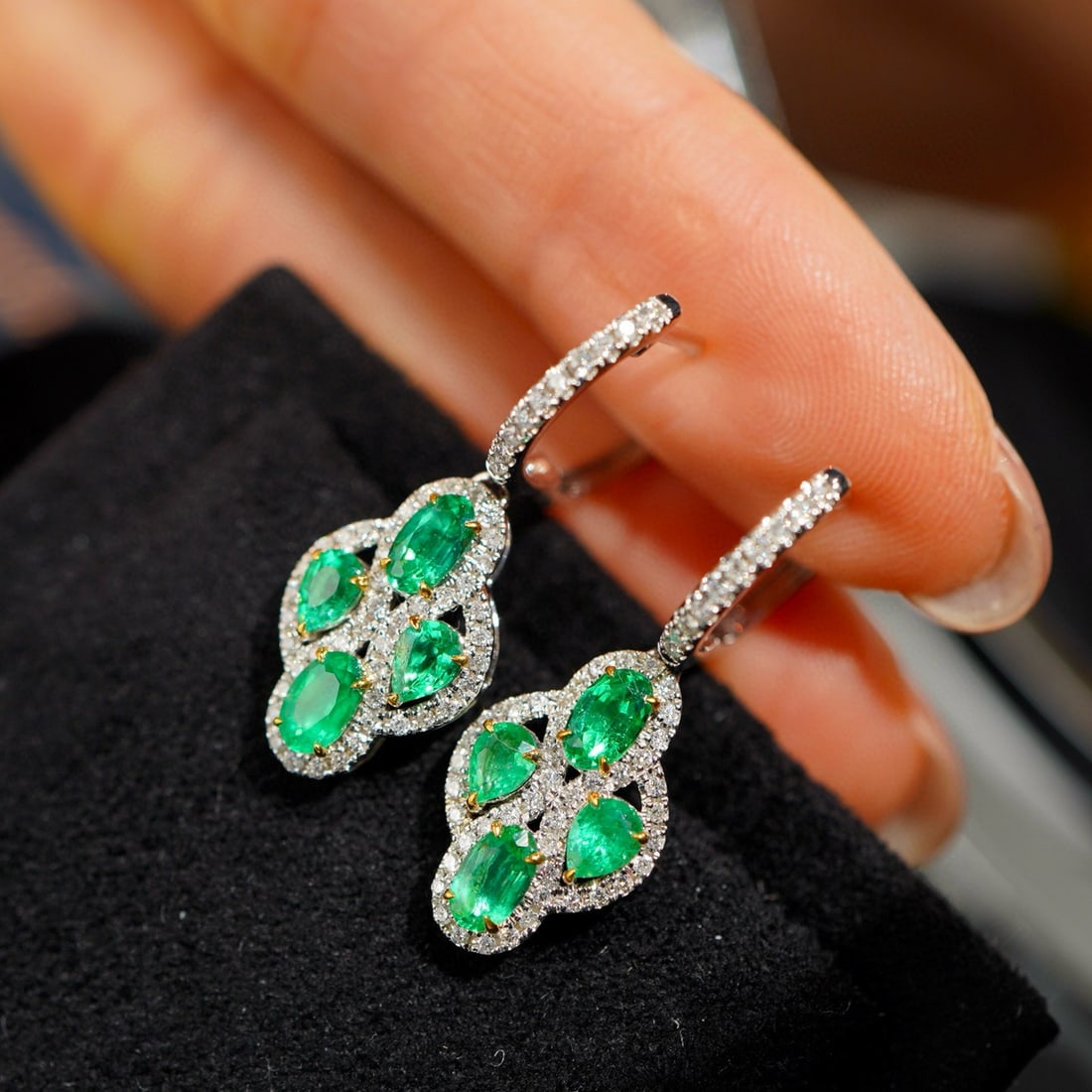 14k Gold 1.35 Ct Natural Emerald & Diamond Earrings - 6
