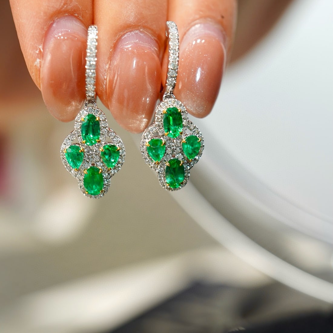 14k Gold 1.35 Ct Natural Emerald & Diamond Earrings - 7