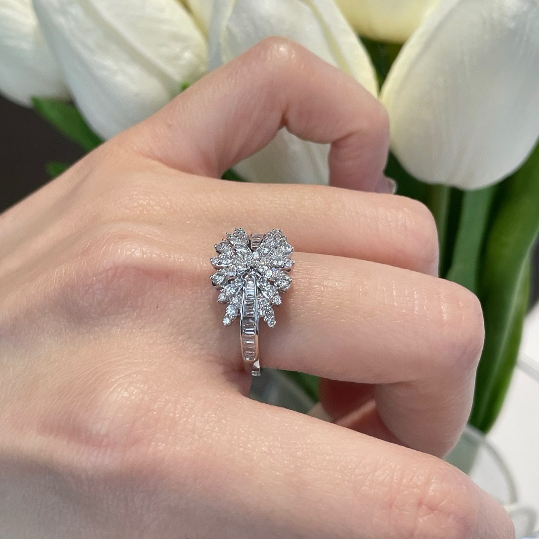 14k Gold 0.60 Ct Natural H Diamond Ring - 4