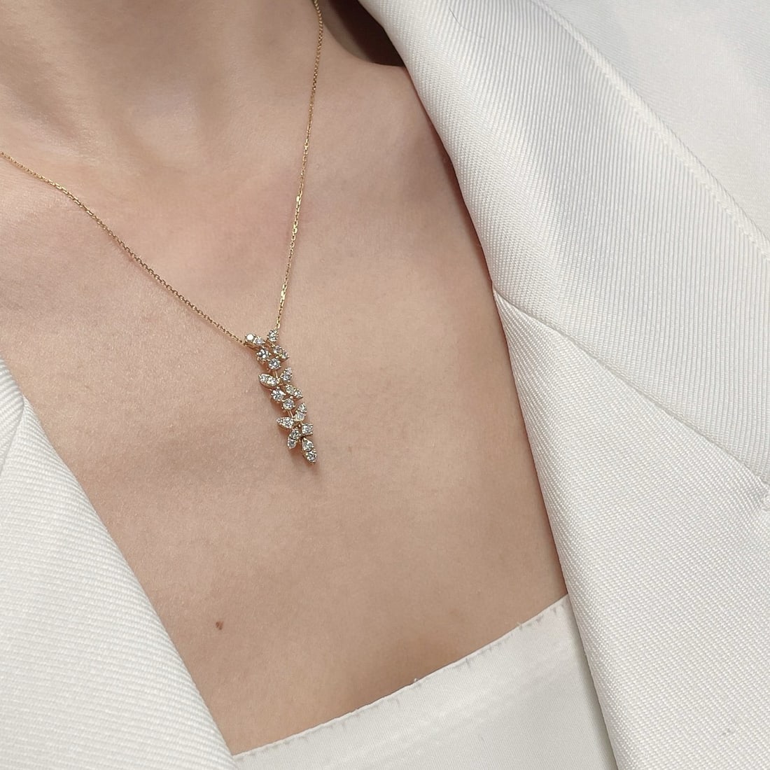 14k Gold 0.55 Ct Natural H Diamond Pendant( Without Chain ) - 3