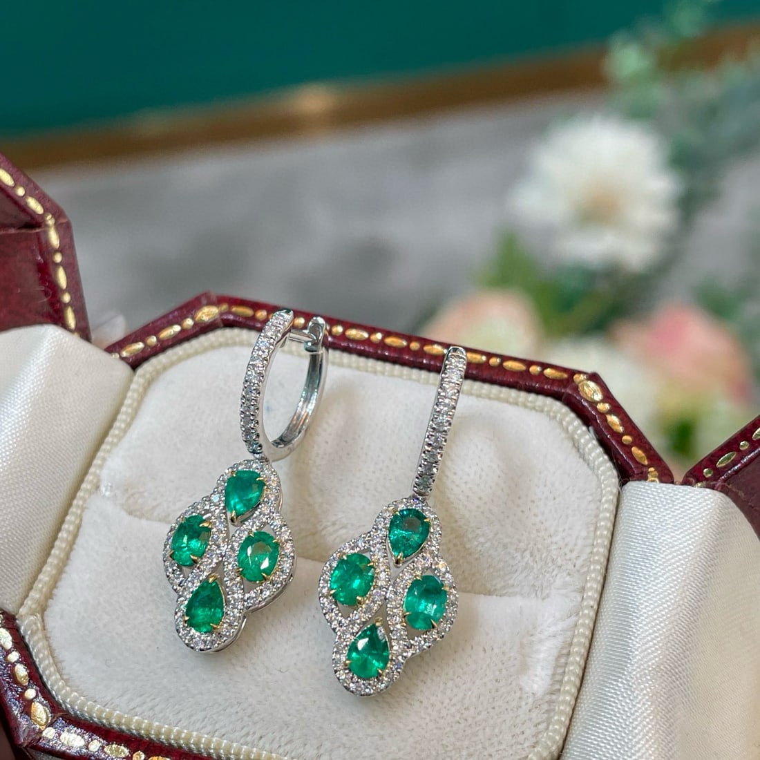14k Gold 1.35 Ct Natural Emerald & Diamond Earrings - 7