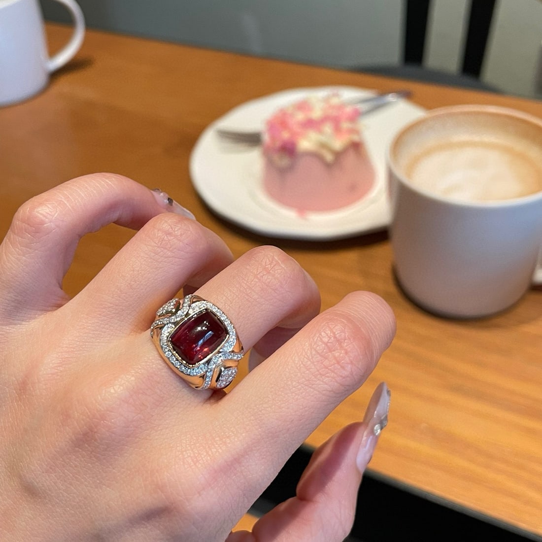 14k Gold 3.4 Ct Natural Ruby & Diamond Ring - 4