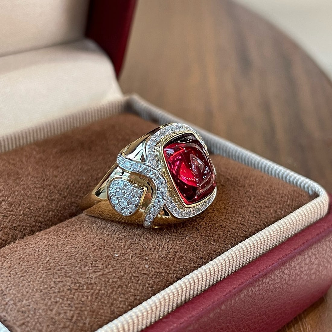14k Gold 3.4 Ct Natural Ruby & Diamond Ring - 5